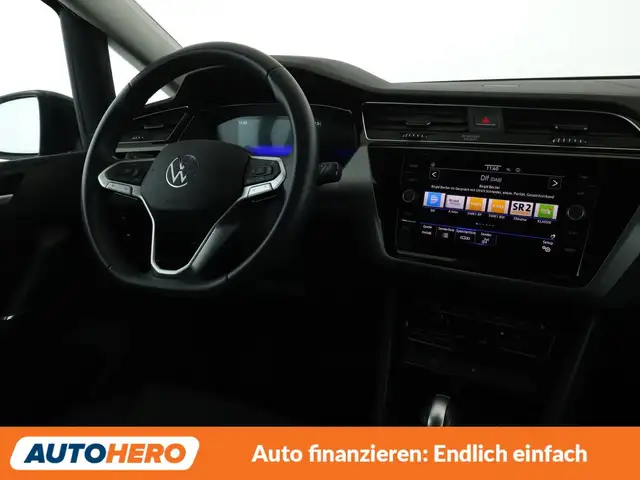 Volkswagen Touran view 13