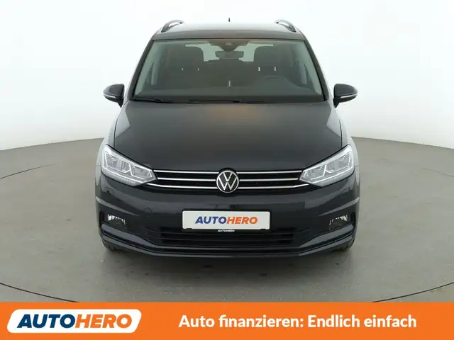 Volkswagen Touran view 9