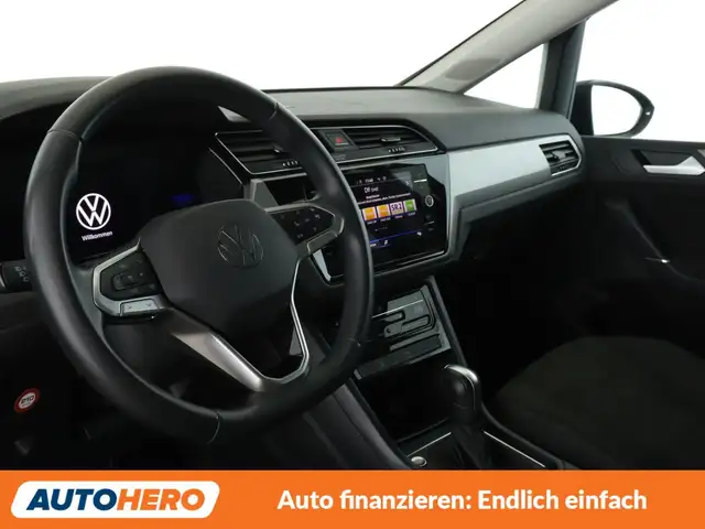 Volkswagen Touran view 11