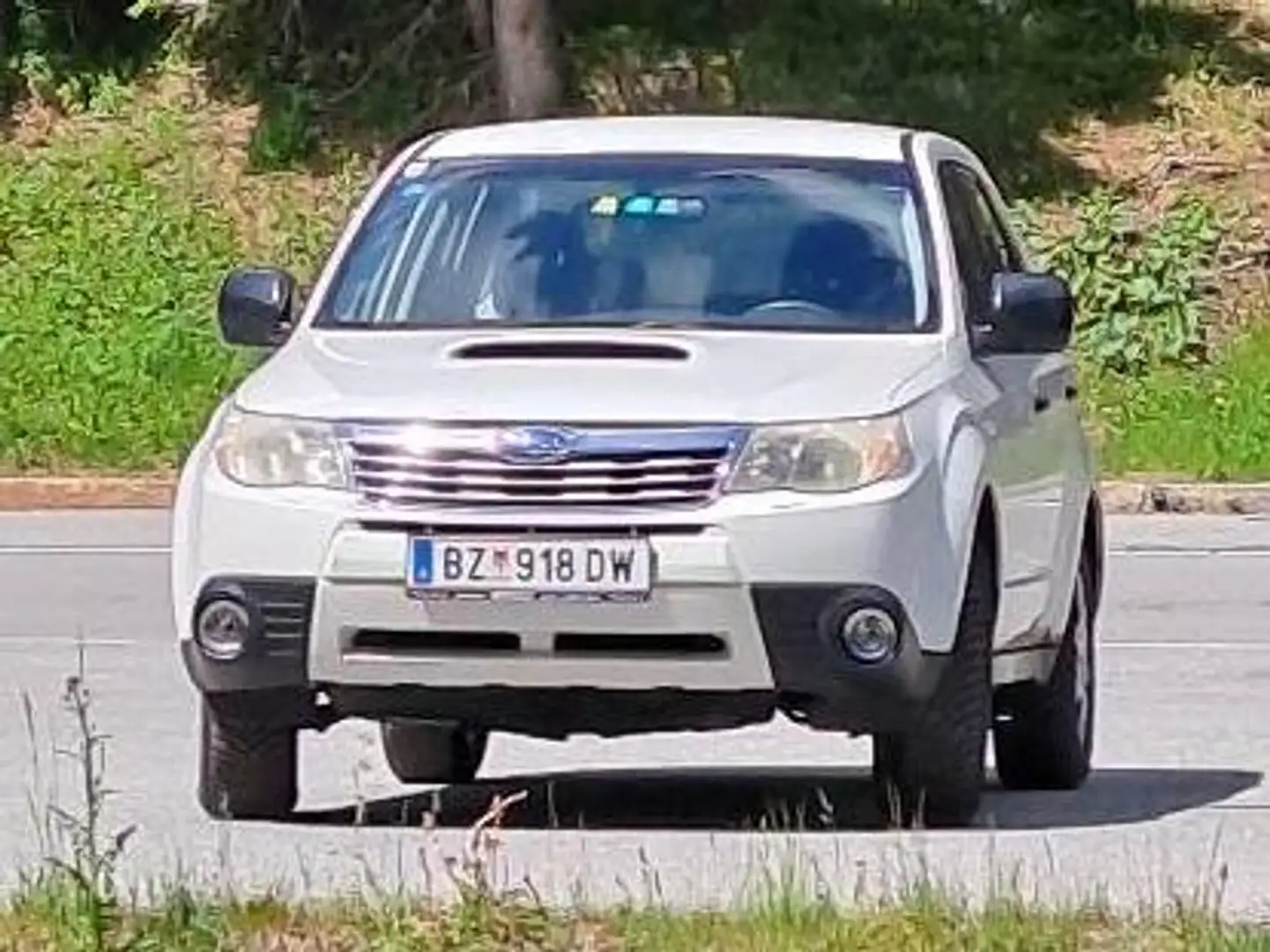 Subaru Forester Forester 2,0D X Classic X Classic Weiß - 1