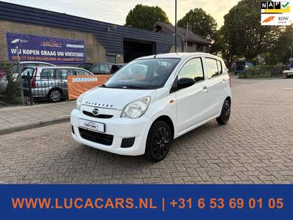Daihatsu Cuore 1.0 Clever 2X SLEUTEL + NIEUWE APK!