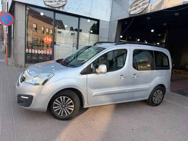 Peugeot Partner Euro 6*Boite Automatique*Navigations*1er Proprio*