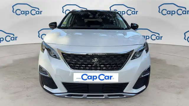 Peugeot 5008 view 5