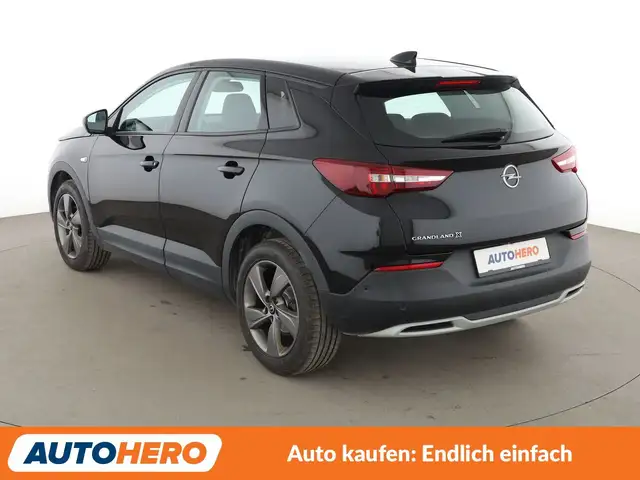 Opel Grandland X view 4