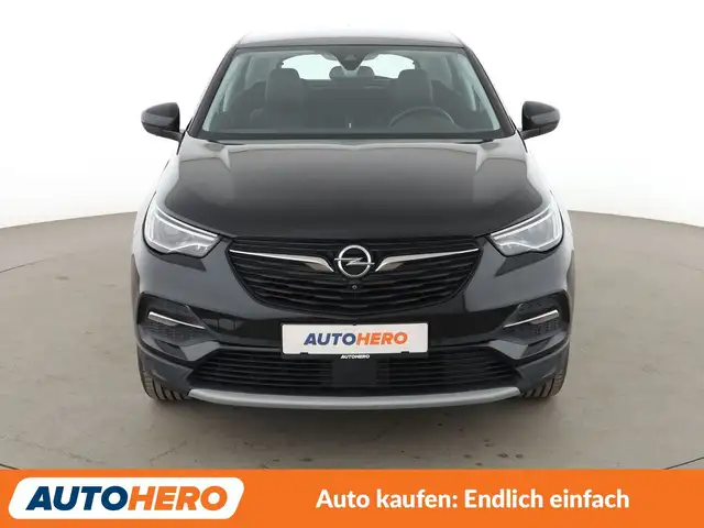 Opel Grandland X view 9