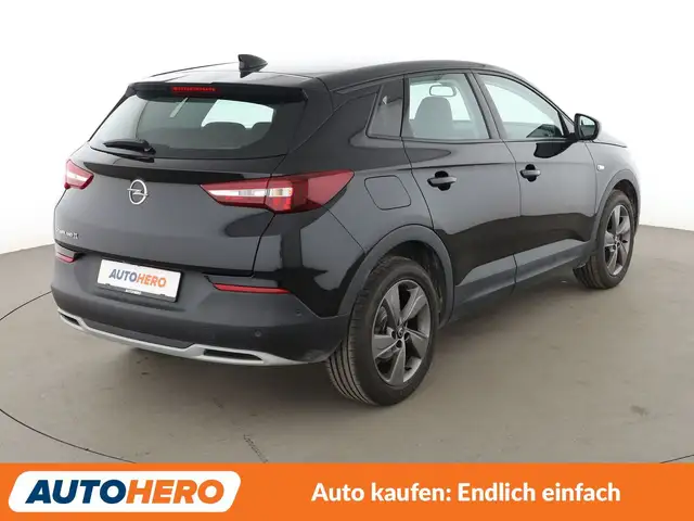 Opel Grandland X view 6