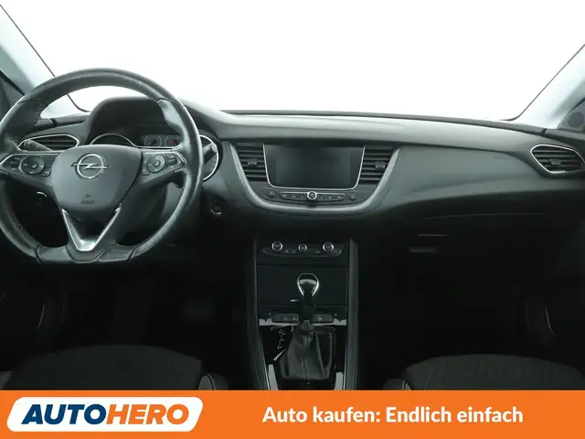 Opel Grandland X view 12