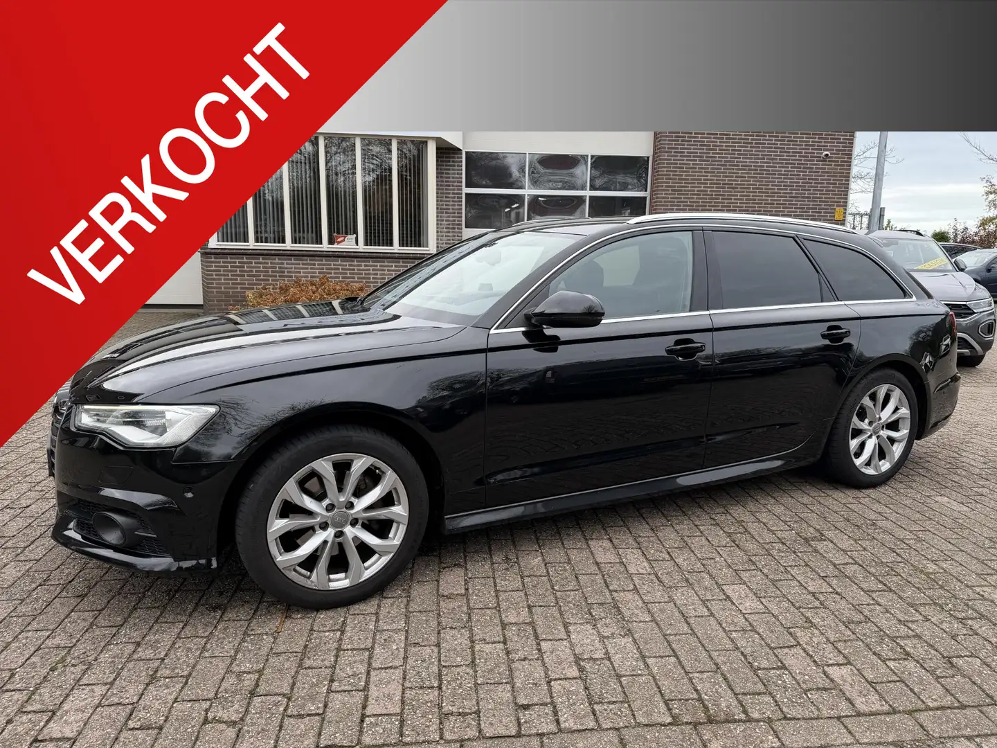 Audi A6 Avant 2.0 TDI ultra Lease Edition Apple car play, Zwart - 1