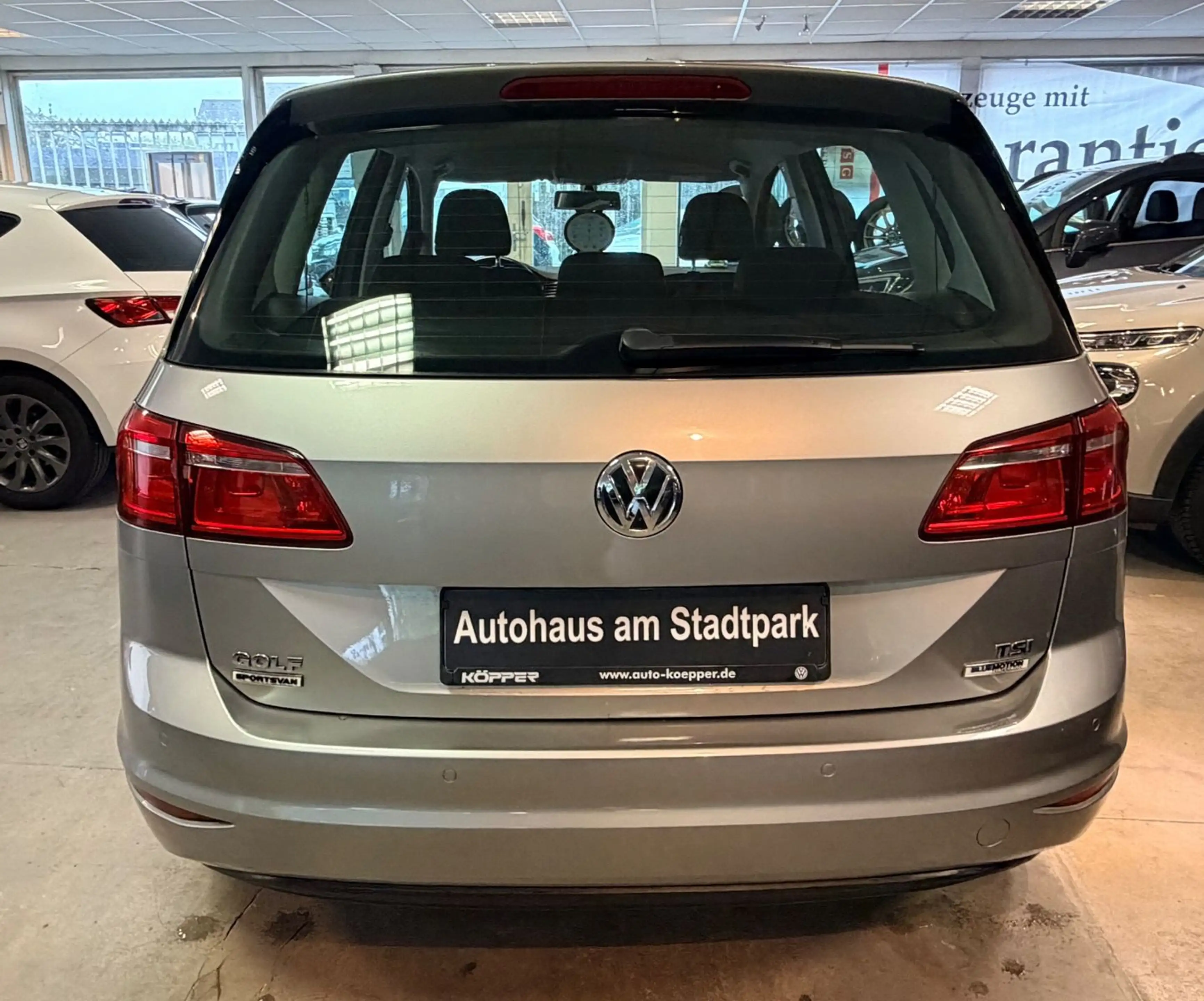 Volkswagen Golf Sportsvan Comfortline/PDC/SH/1.Hd/Garantie — photo 8