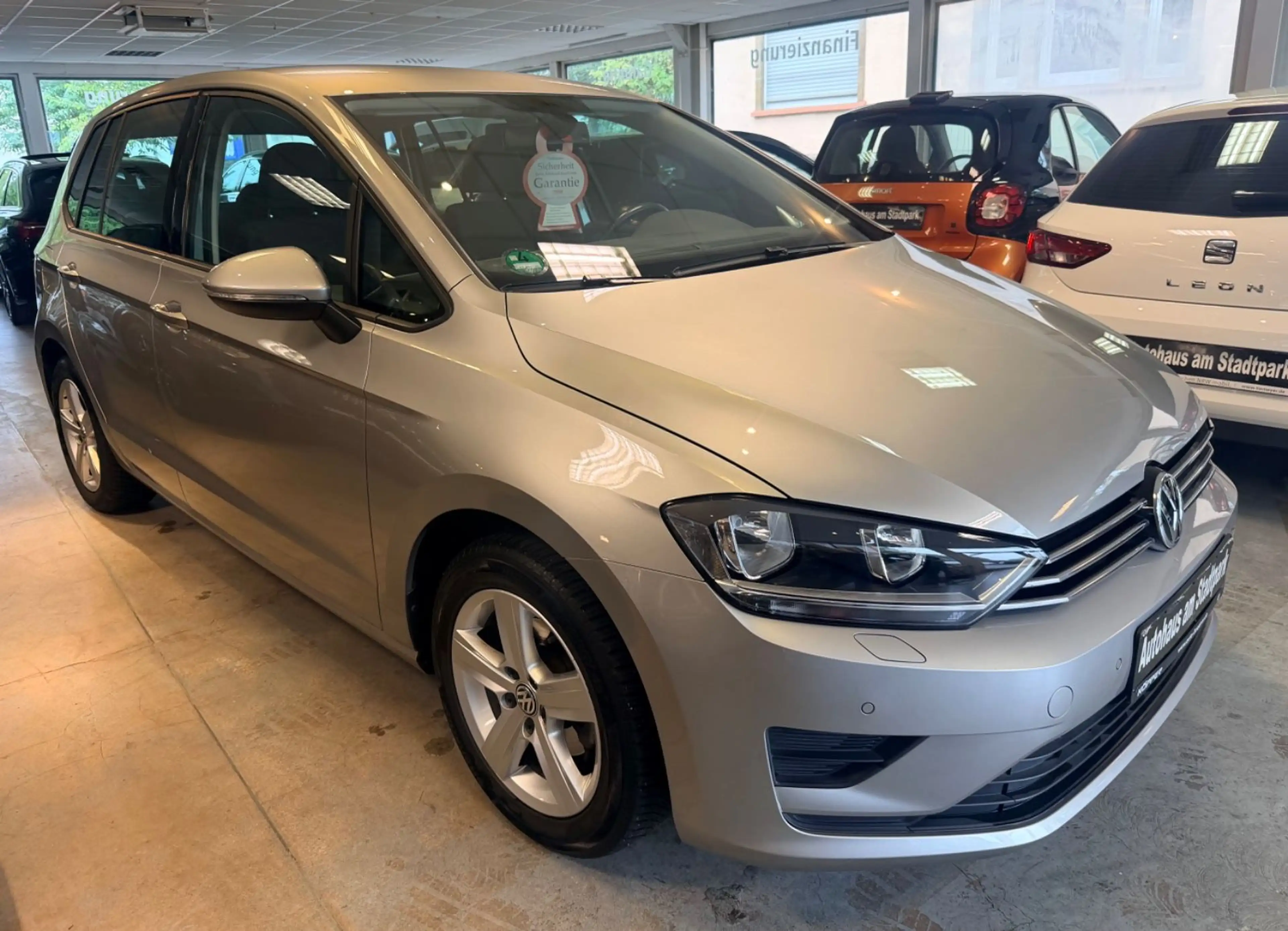 Volkswagen Golf Sportsvan Comfortline/PDC/SH/1.Hd/Garantie — photo 2