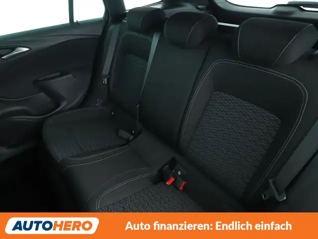 Opel Astra view 14