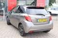 Toyota Yaris 1.5 Hybrid Dynamic Bi-Tone ,Dealeronderhouden Gris - thumbnail 12