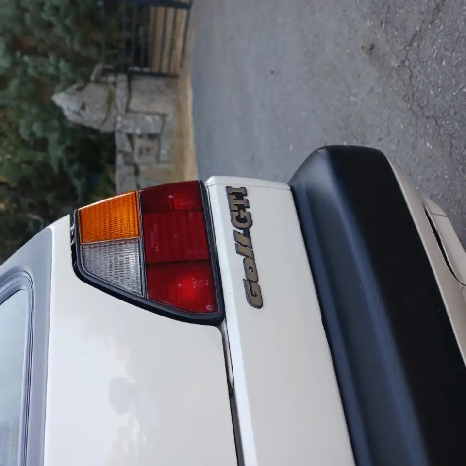 Volkswagen Golf GTI 1.8 110, foto 11