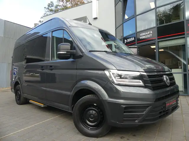 Volkswagen Crafter Kombi 35 2.0 TDI MR Autom. RAMPE/9 SITZE