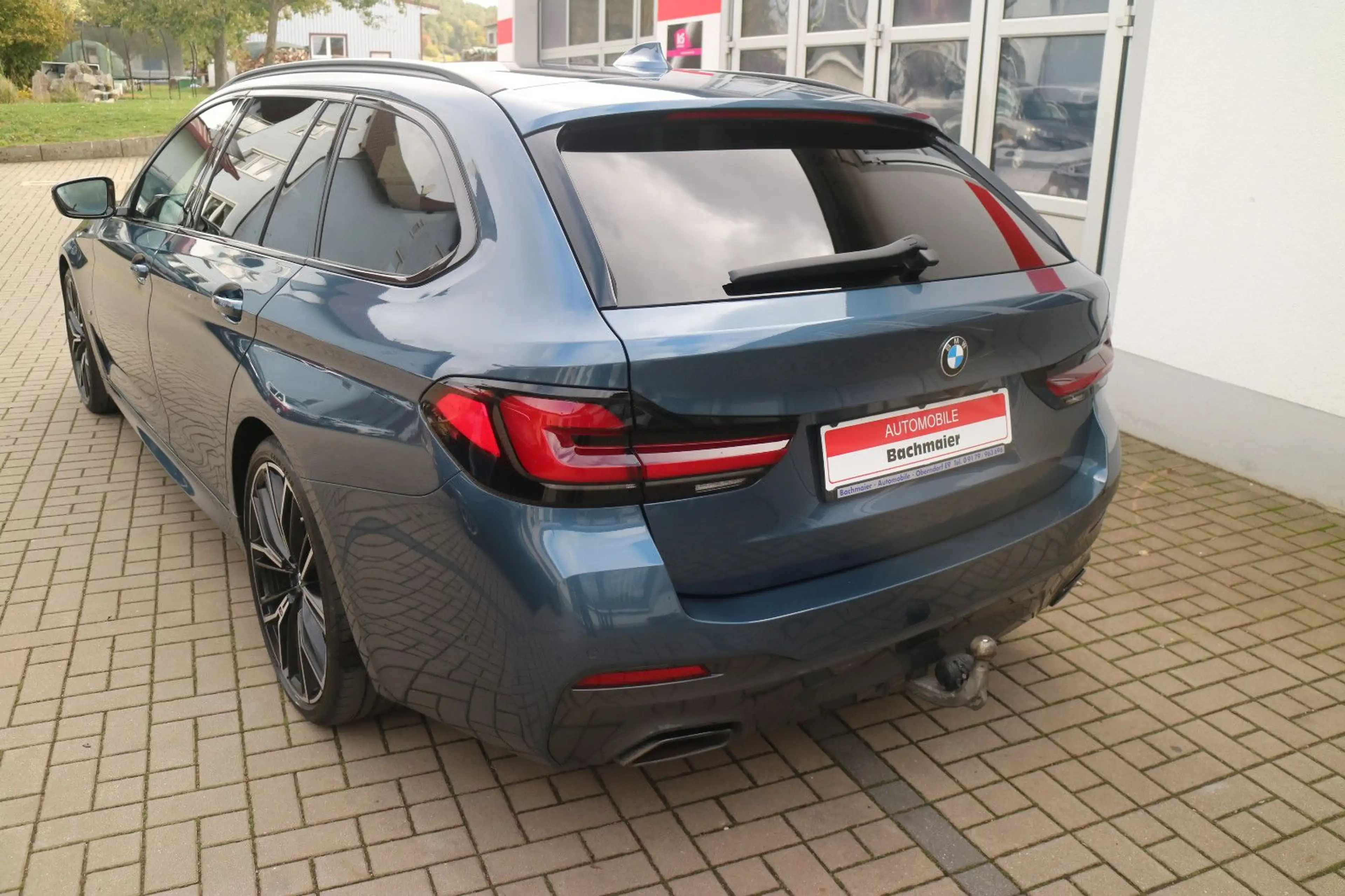 BMW 530 d -Touring-xDrive- M Sport-Standhzg.-AHK-HUD — photo 8