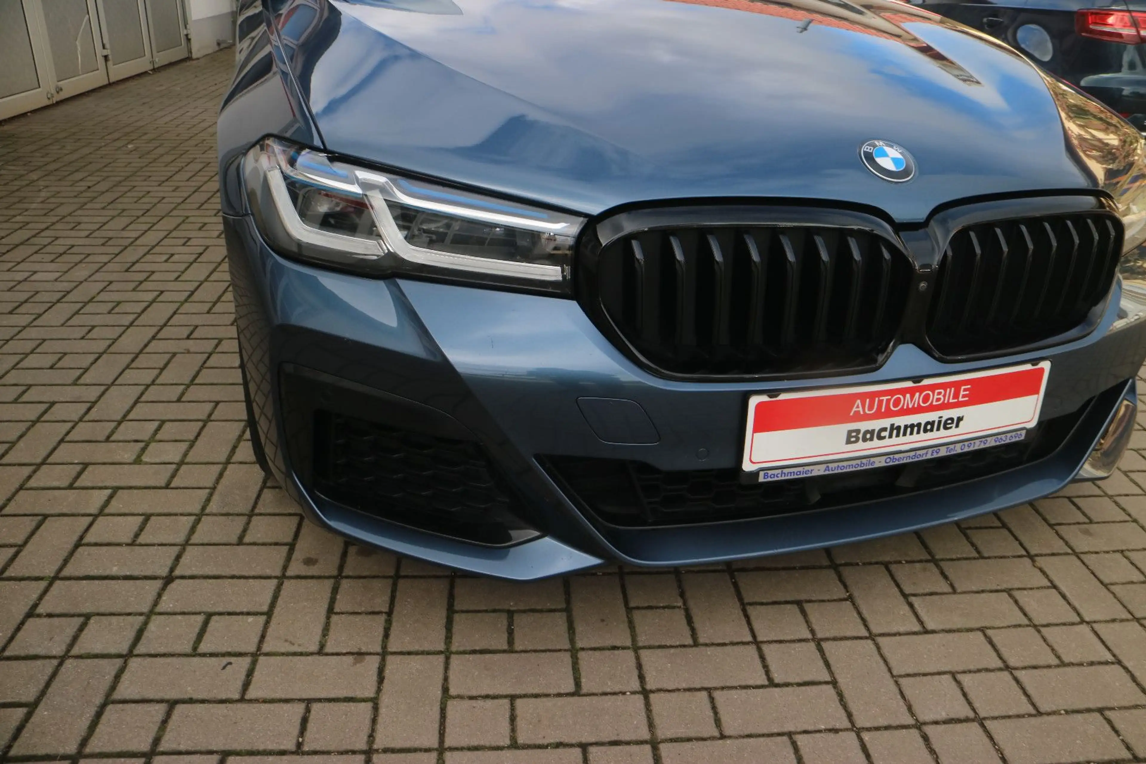 BMW 530 d -Touring-xDrive- M Sport-Standhzg.-AHK-HUD — photo 4
