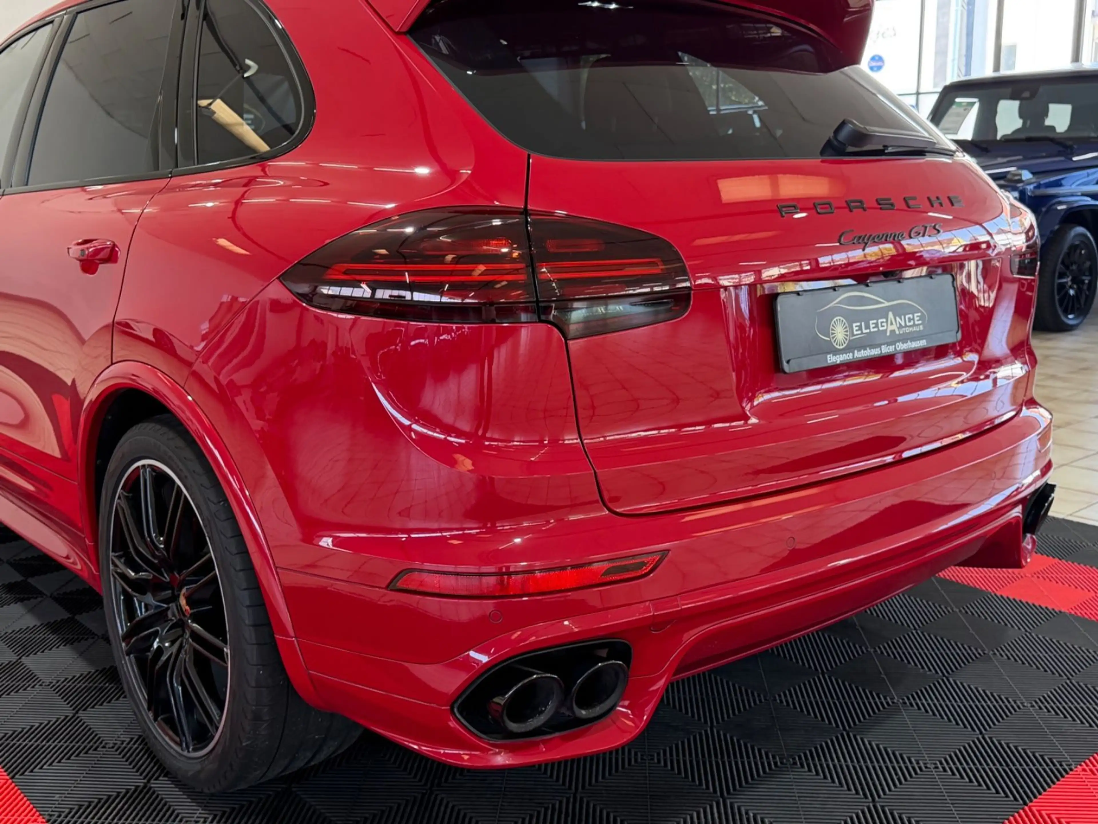 Porsche Cayenne GTS*PANO*SOFT-CLOSE*CARBON*TOP ZUSTAND* — photo 9
