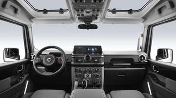 3.0 T Quartermaster Chassis Cab 5pti N1