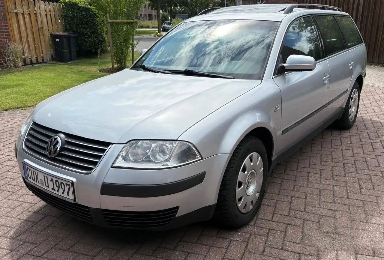 Volkswagen Passat Variant 2.0 Comfortline, foto 1