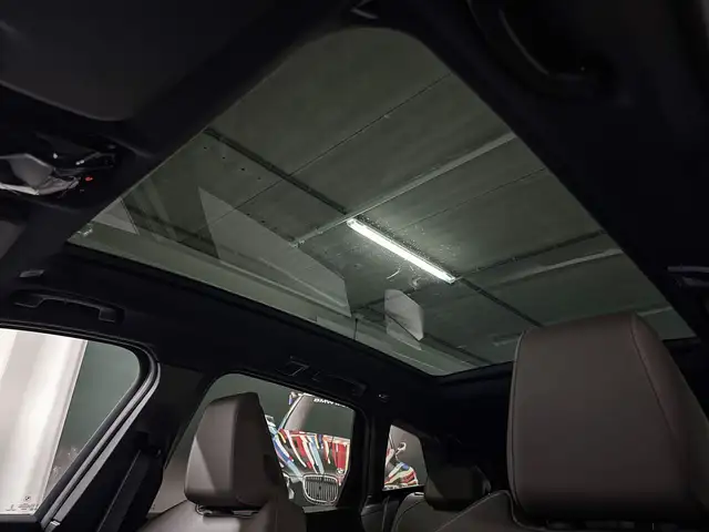 BMW X3 view 11