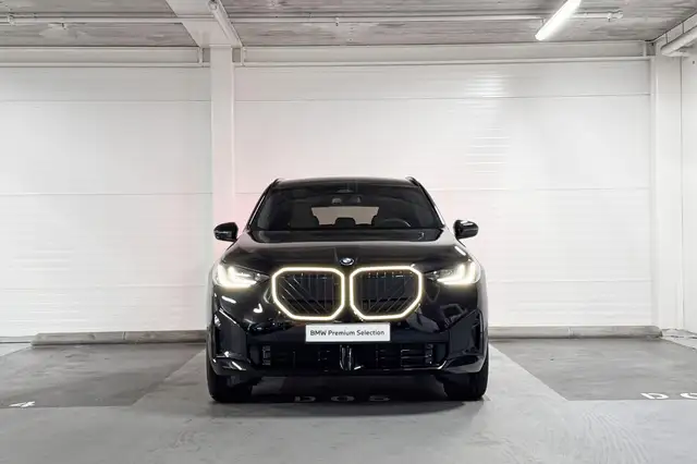 BMW X3 view 6