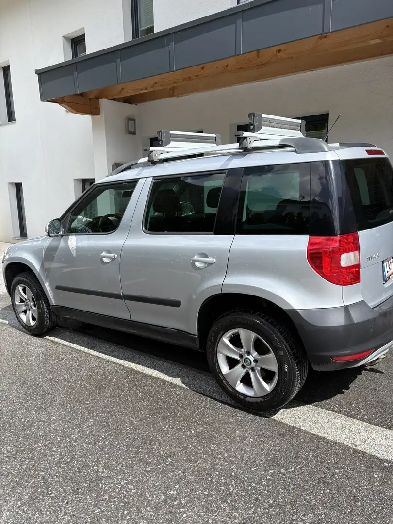 Skoda Yeti - 2