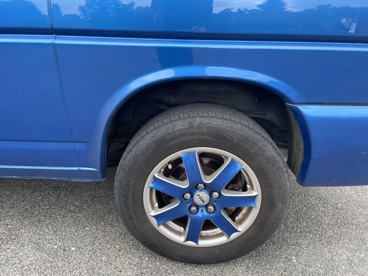 Volkswagen T4 Multivan 2.5TDI 151PS KLIM+Sihzg+TÜV 6/27+AHK+7-Sitz, foto 5