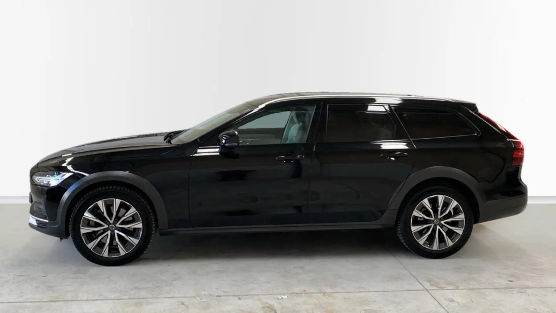 Volvo V90 Cross Country CORE, B4 (DIESEL) AWD, DIeSEL - 2