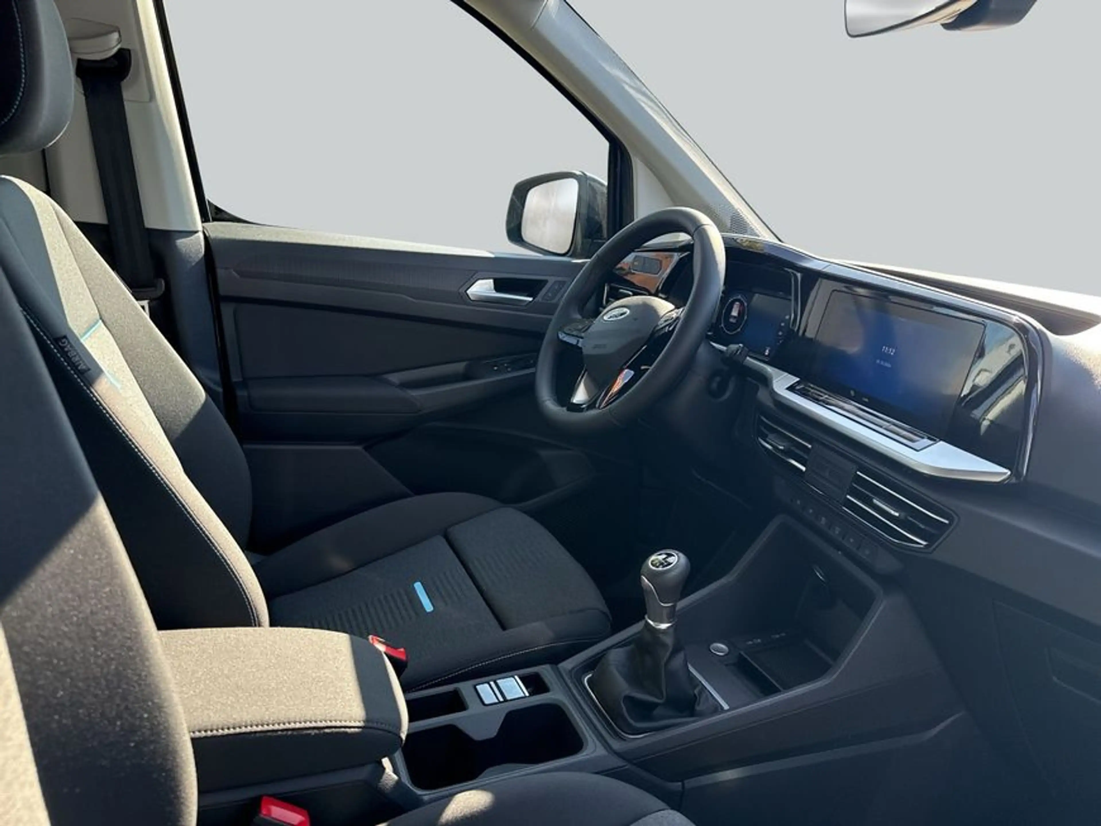 Ford Tourneo Connect 2.0 EcoBlue Allrad ACTIVE 90 kW, 5 — photo 12