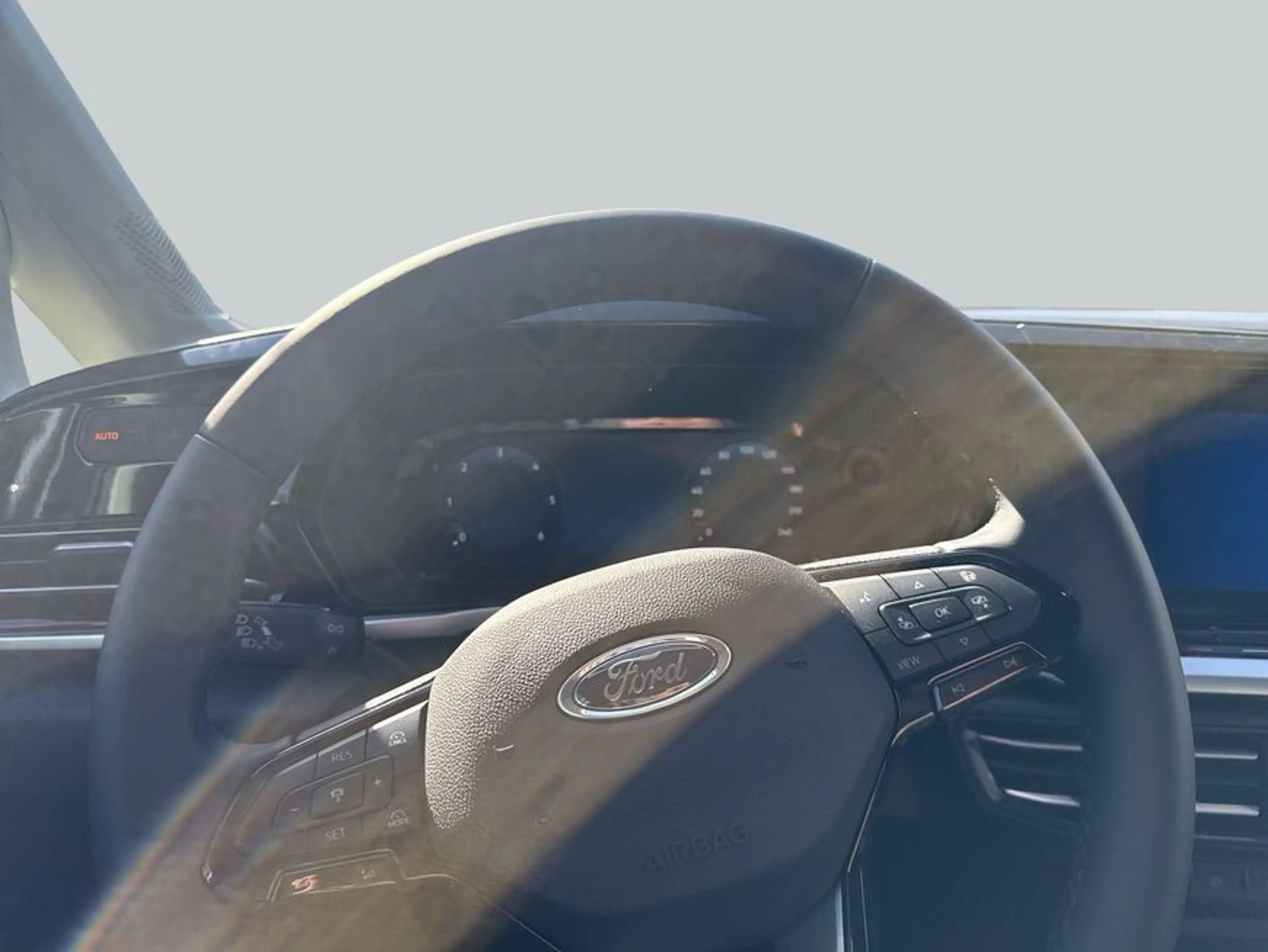 Ford Tourneo Connect 2.0 EcoBlue Allrad ACTIVE 90 kW, 5 — photo 16