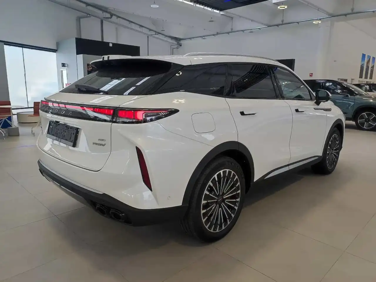 OMODA 9