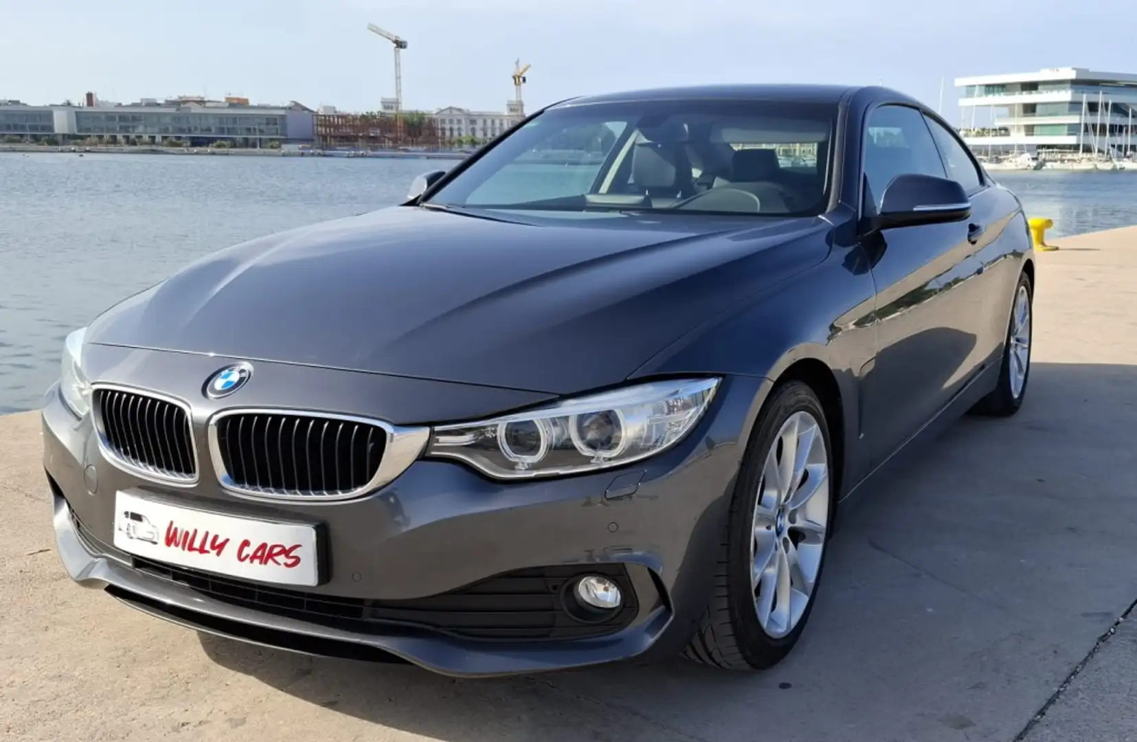 BMW 420 420dA Coupé Gris - 1