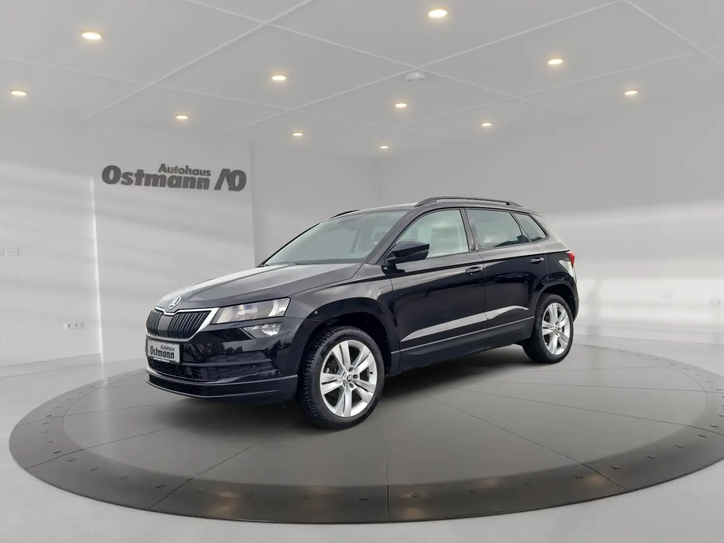 Skoda Karoq Style 1.5 TSI 110kW 7-Gang DSG Zwart - 1