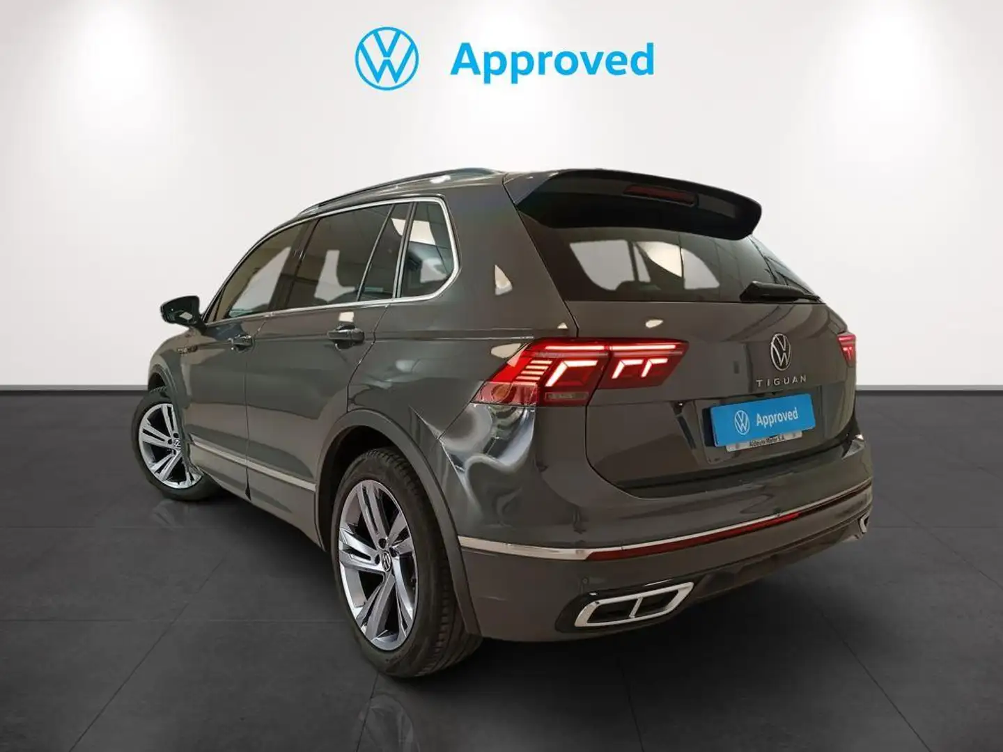 Volkswagen Tiguan 1.5 TSI R-Line DSG 110kW Grijs - 2