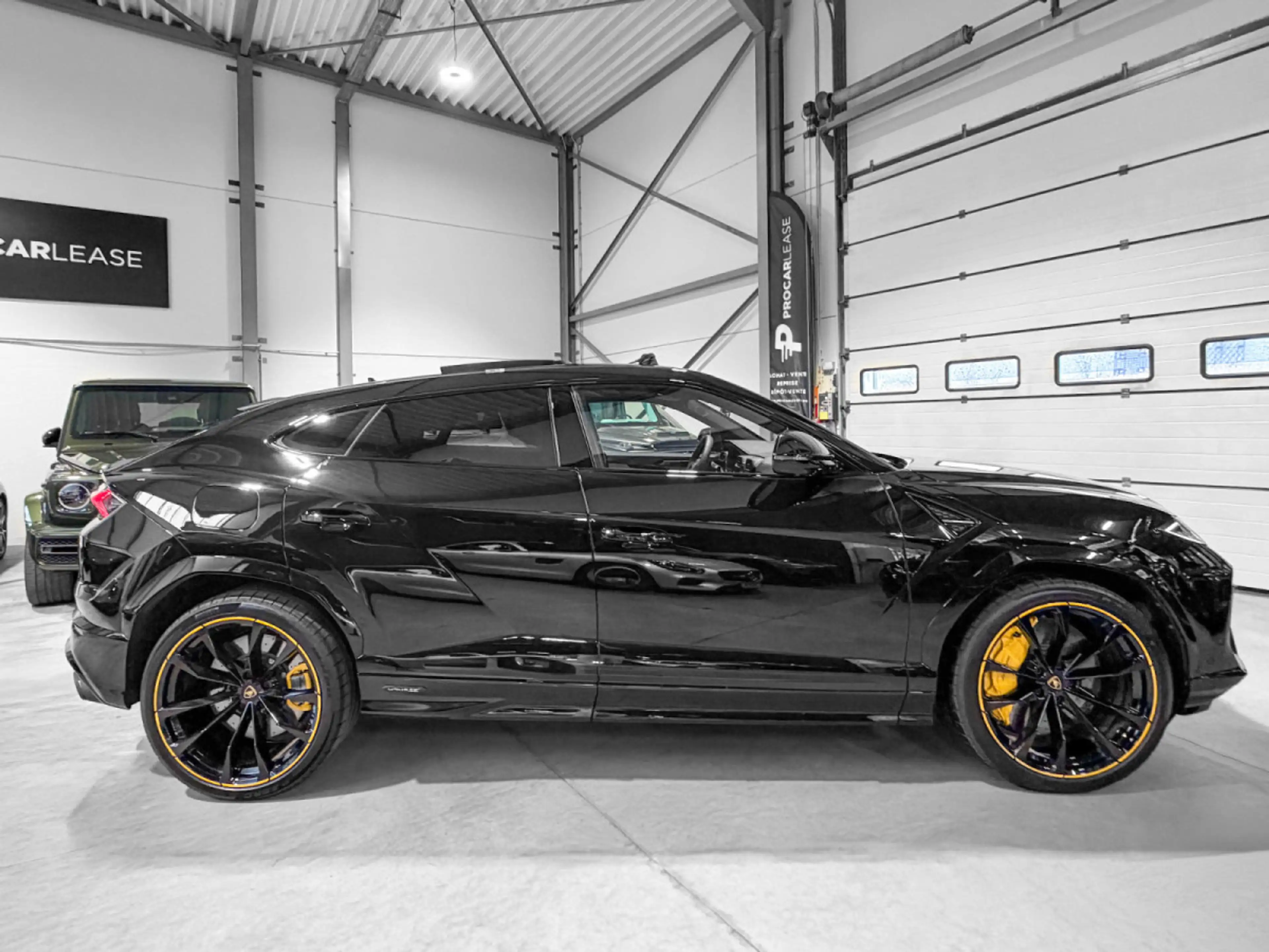 Lamborghini Urus URUS SE 800cv/HUD/PANO/ACC/VOLL — photo 7