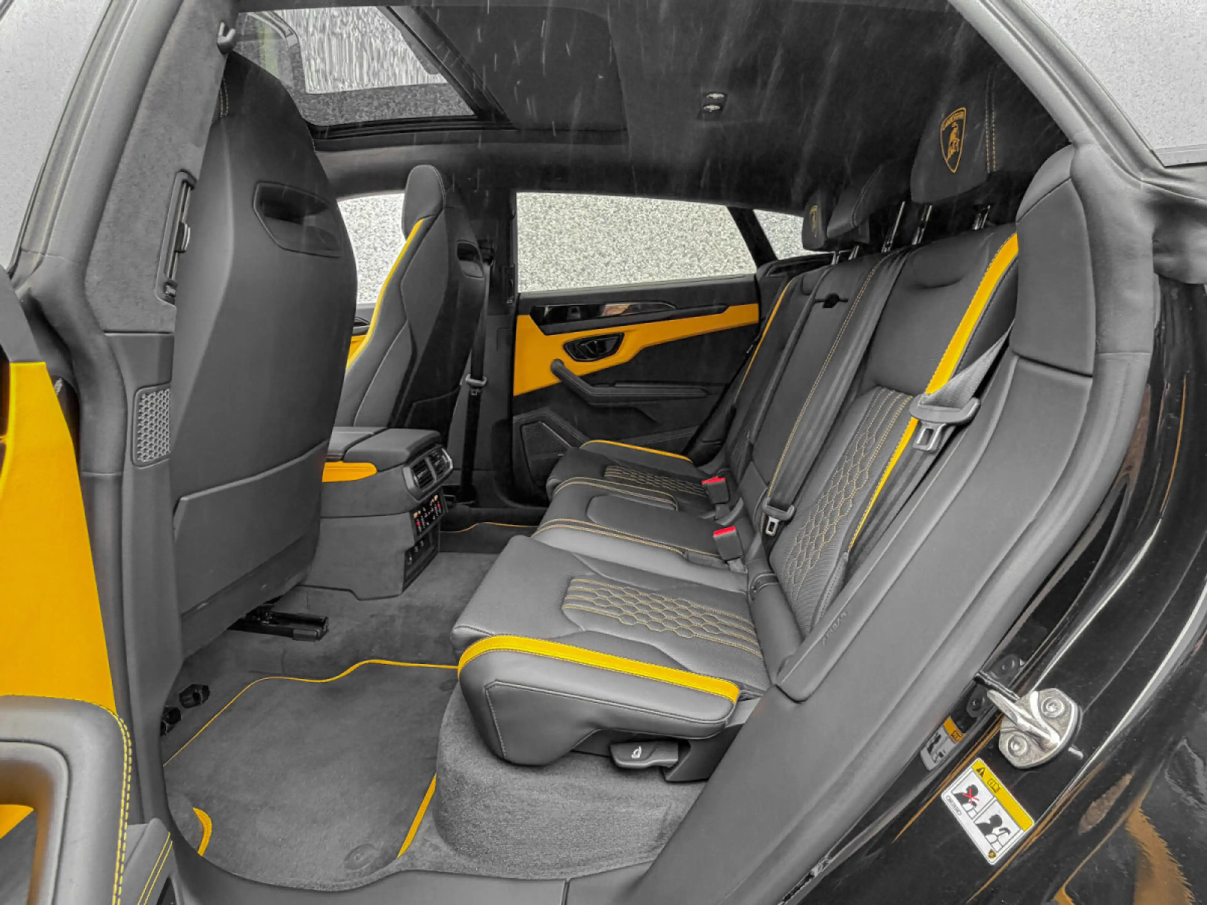 Lamborghini Urus URUS SE 800cv/HUD/PANO/ACC/VOLL — photo 8