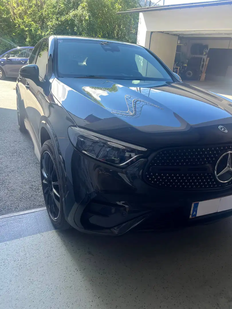 Mercedes-Benz GLC 300 GLC 300 de PHEV 4MATIC Osterreich Edition Aut. Osterreich Edition Grau - 2