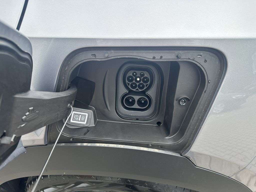 Opel Mokka E