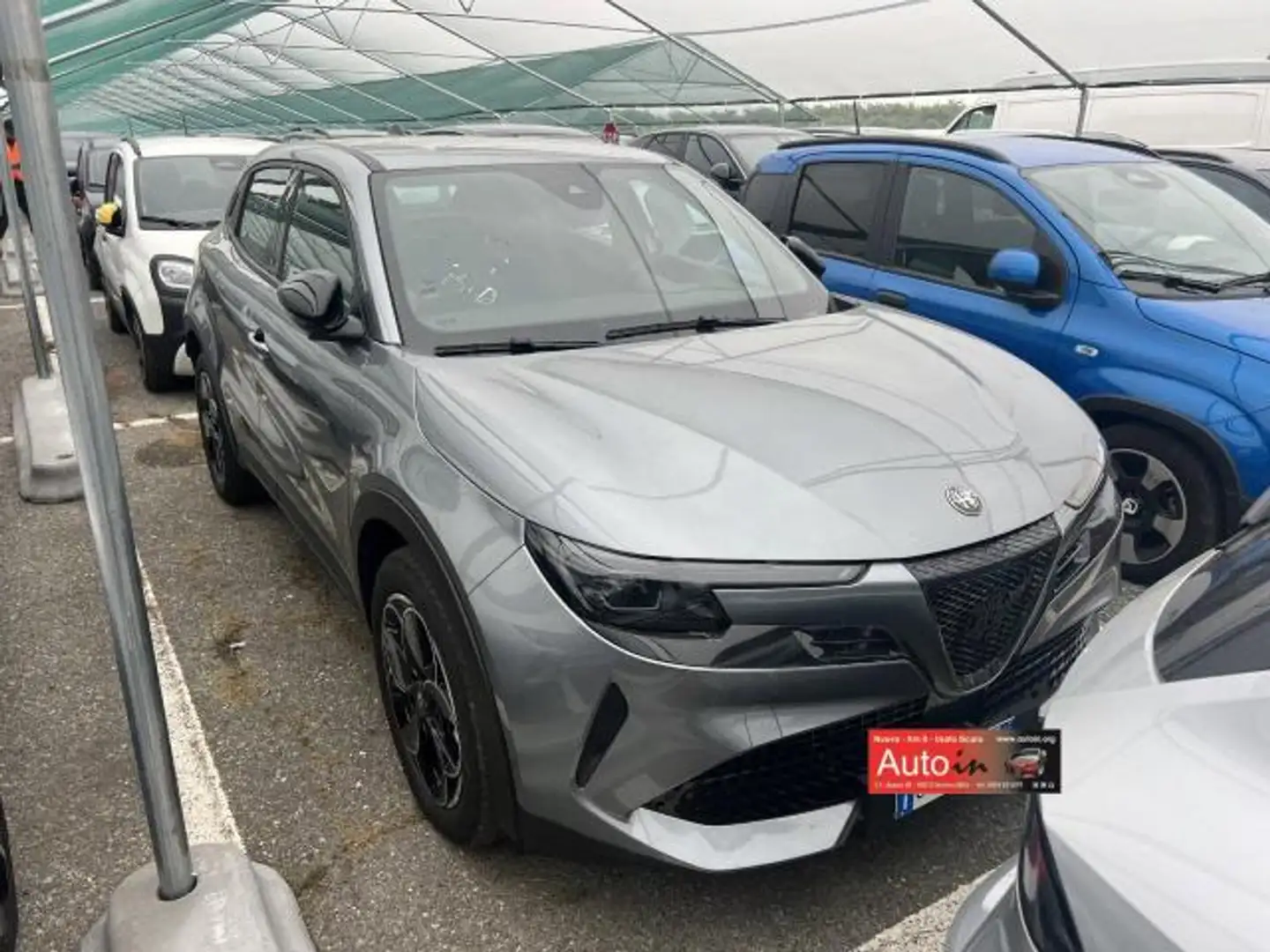 Alfa Romeo Junior elettrica 156cv Grau - 1