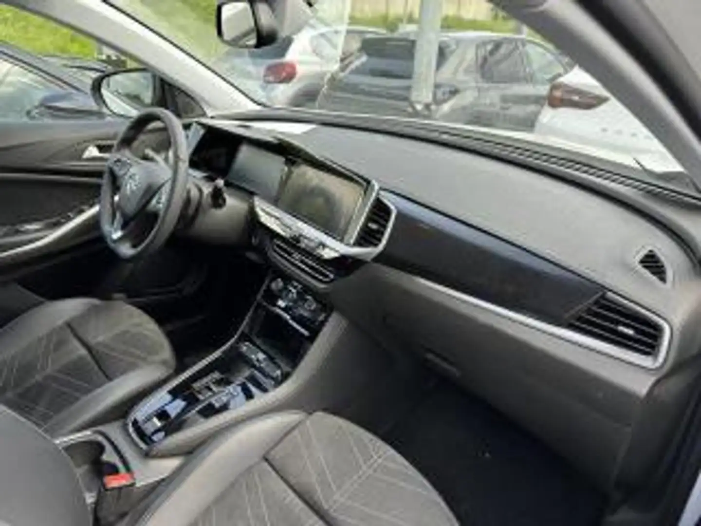 Alfa Romeo Junior elettrica 156cv Grau - 2