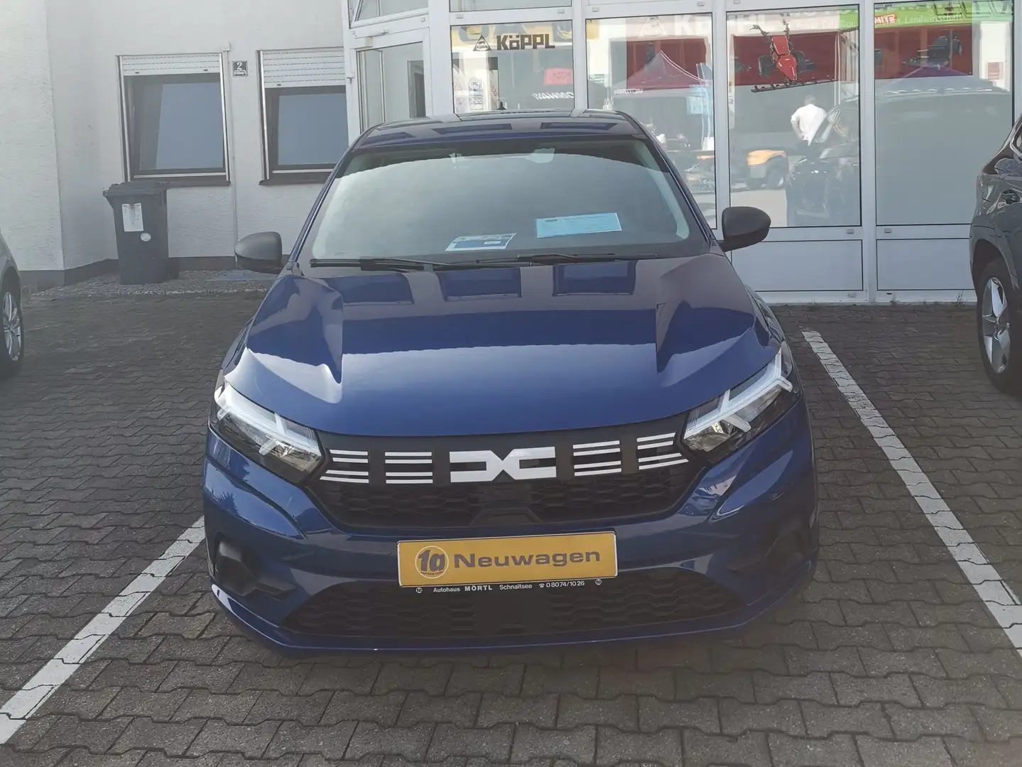 Dacia Sandero Essential Azul - 1