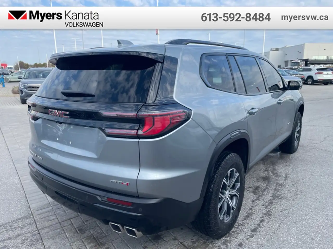 GMC Acadia photo GMC Acadia
