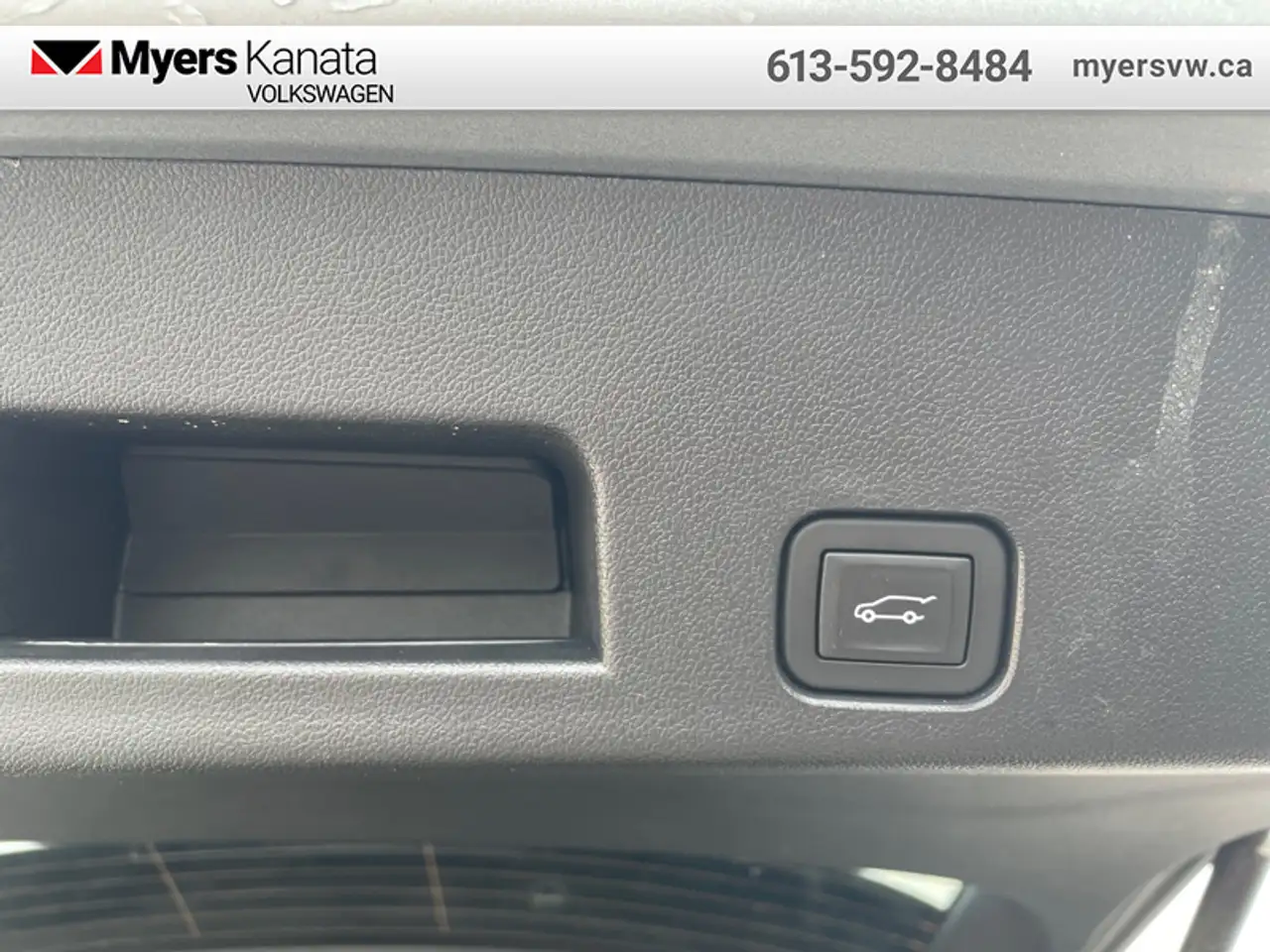 GMC Acadia photo GMC Acadia