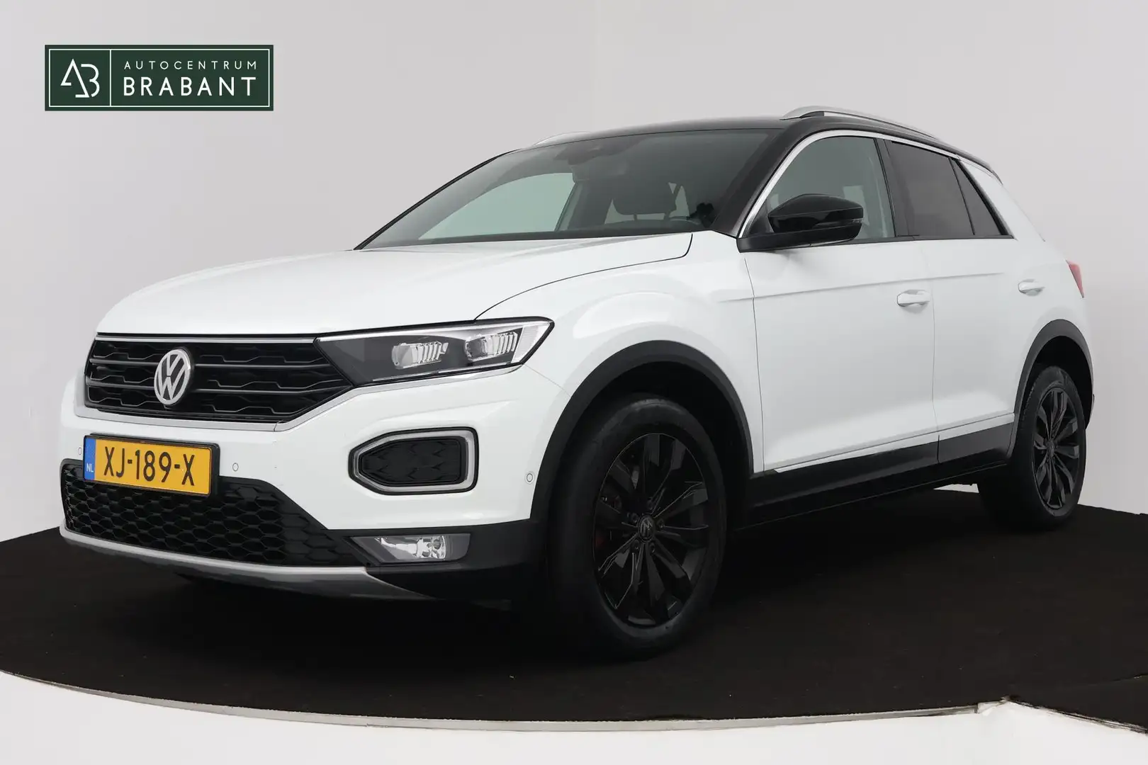 Volkswagen T-Roc 1.0 TSI Sport (PARKEERSENSOREN, NAVIGATIE, ACHTERU Wit - 1