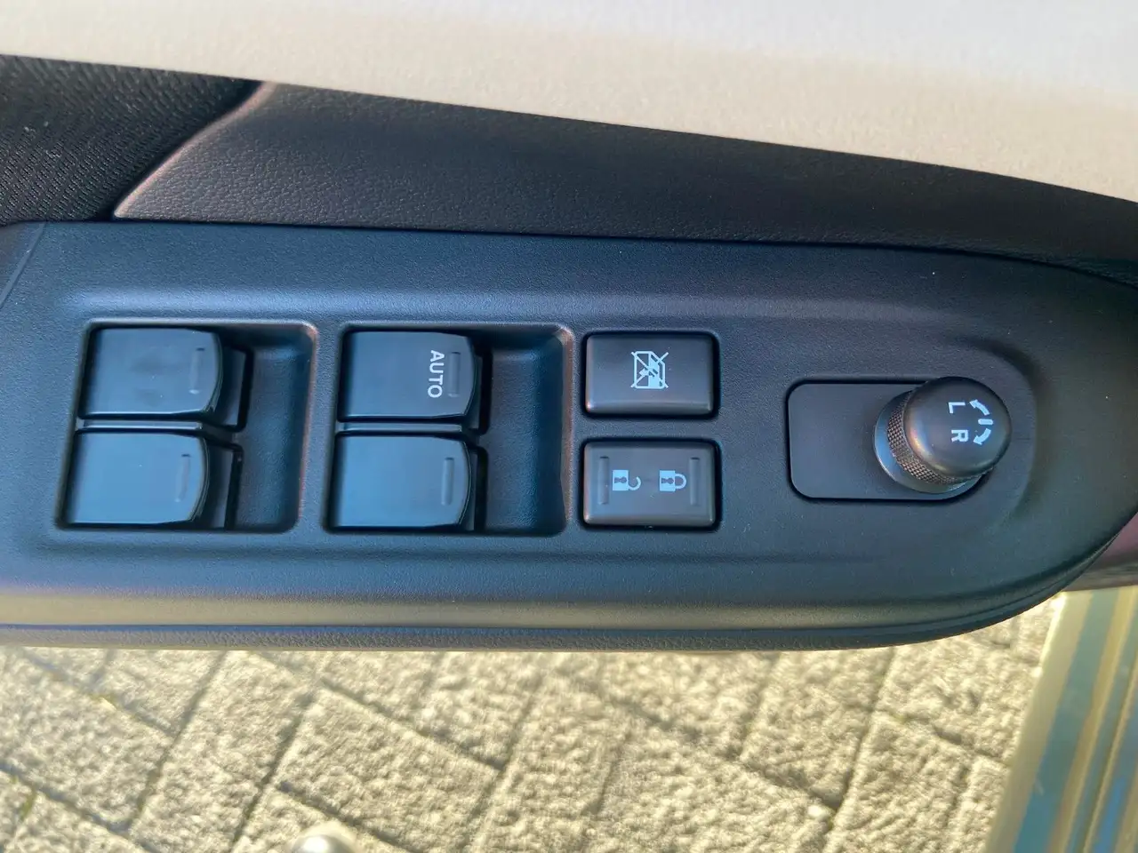 Suzuki Swift 2025 — фото 15