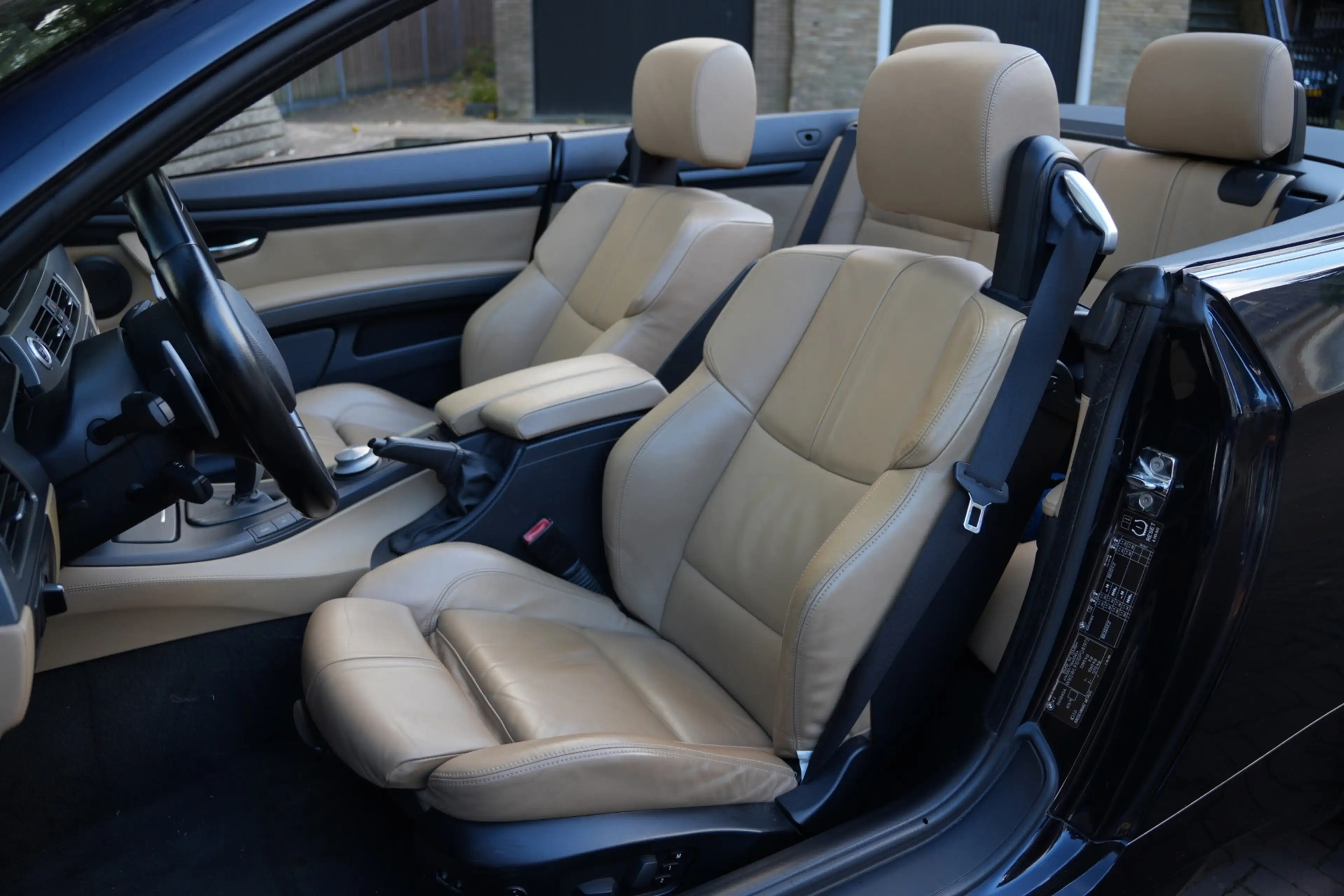BMW M3 3-serie Cabrio (E93) DCT Individual Jerez Schwarz — photo 14