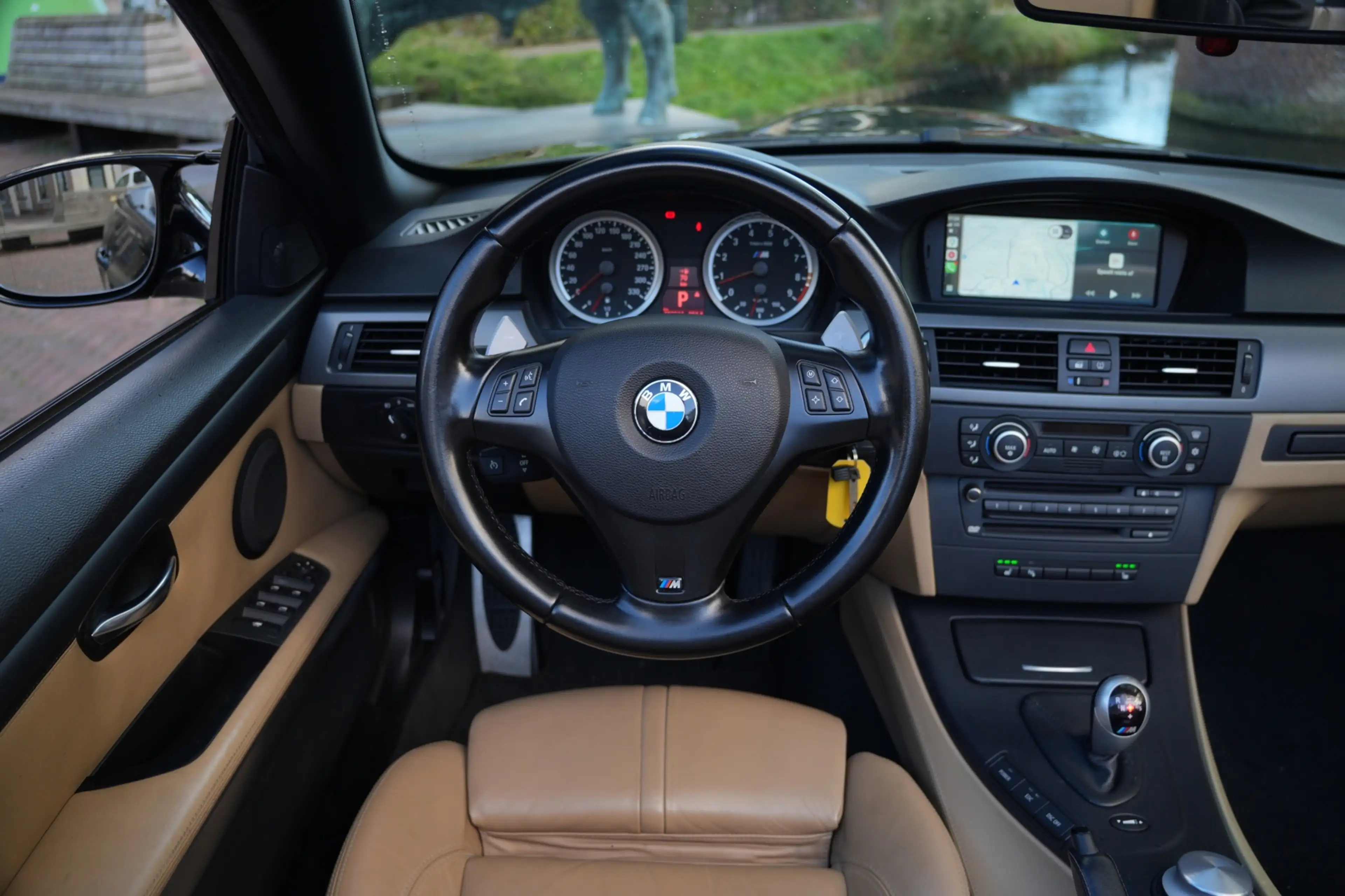 BMW M3 3-serie Cabrio (E93) DCT Individual Jerez Schwarz — photo 15