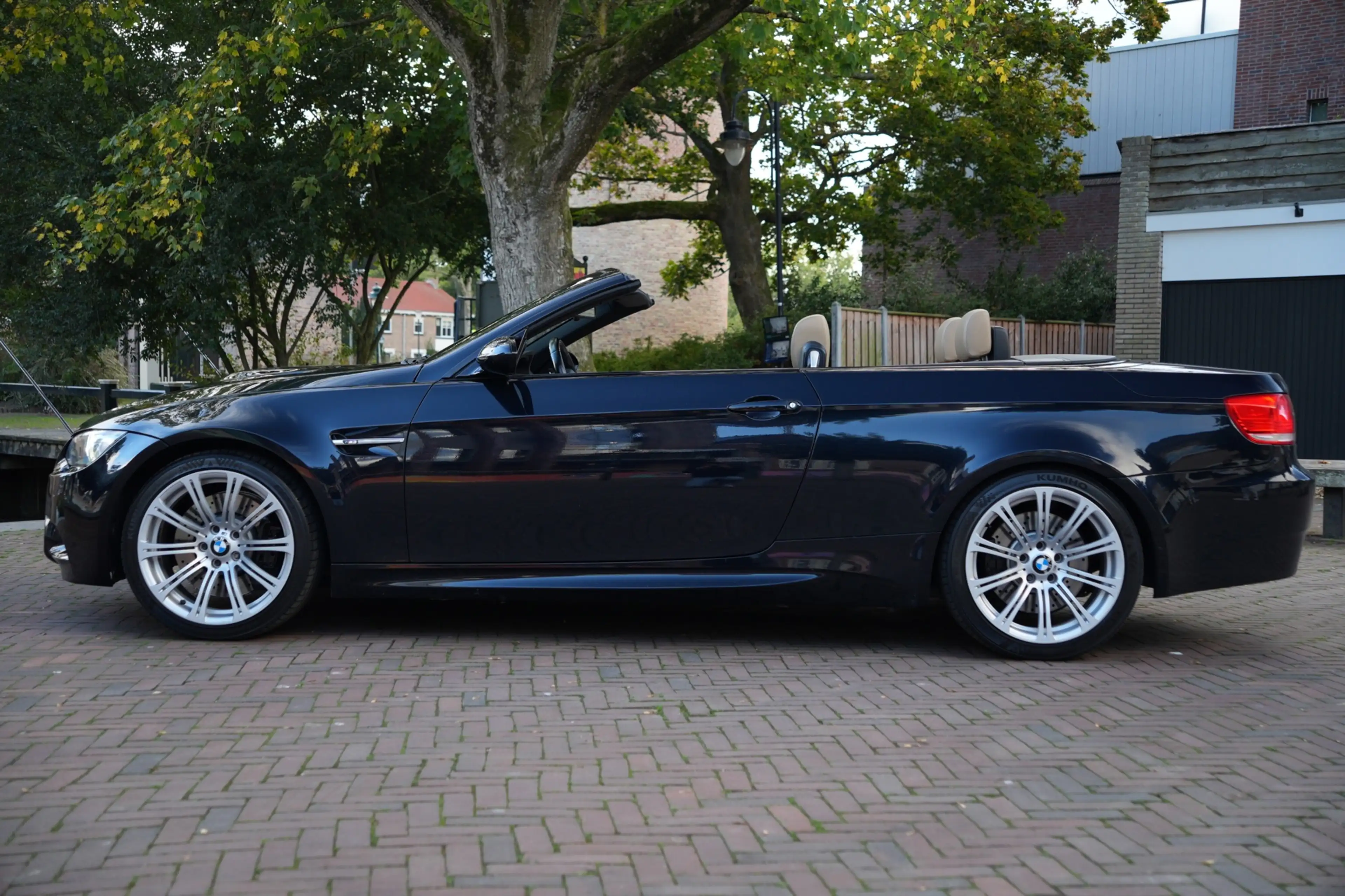 BMW M3 3-serie Cabrio (E93) DCT Individual Jerez Schwarz — photo 13