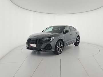 Q3 Sportback 35 2.0 tdi Identity Black s-tronic
