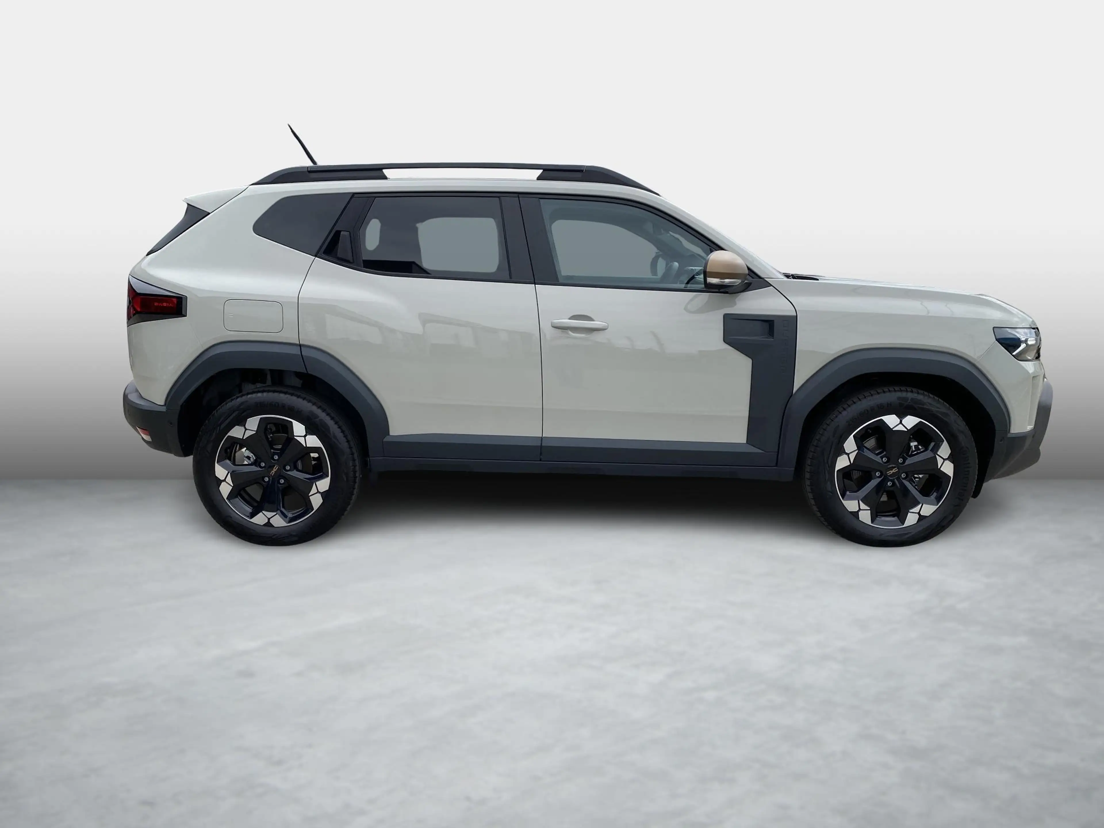 Dacia Duster Extreme Hybrid 140 — photo 3